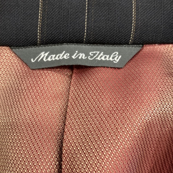 TOMBOLINI MENS WOOL TWO BUTTON SUIT WITH THIN STRIPING AND DOUBLE BACK VENT - Picture 10 of 13